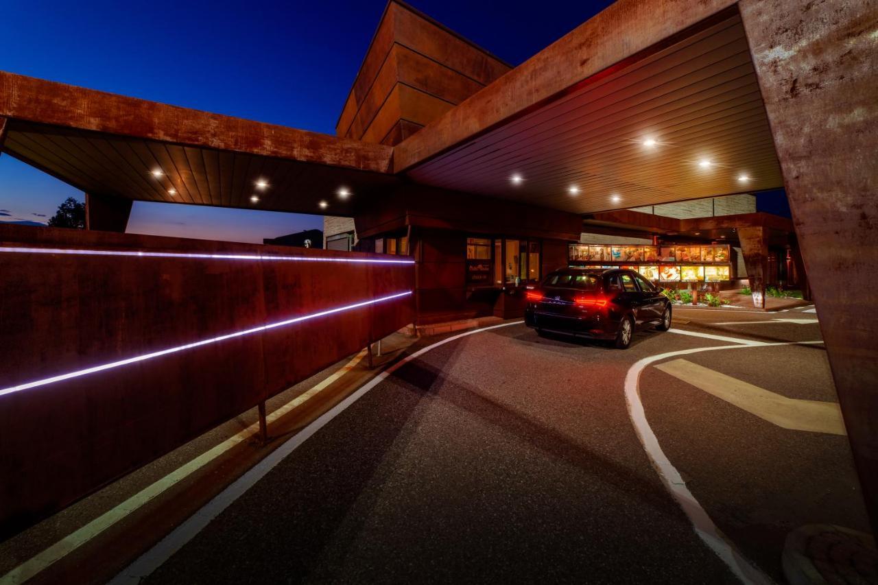 Motel Hotel Piranha Cameriano Exterior photo